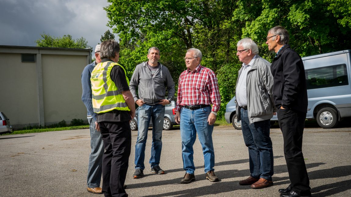 WERDEN SIE MODERATOR:IN